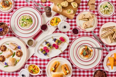 Buffet lunch - Rendez-vous...